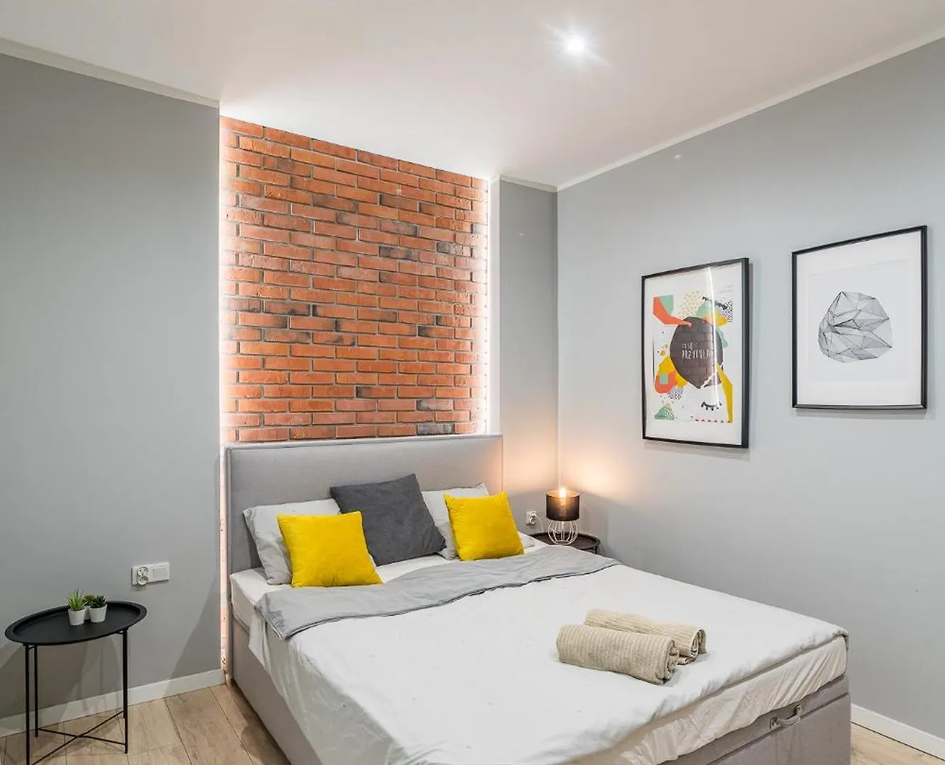 Starowislna Apartment - Balcony, Top Location - By Rentujemy Krakow 0*,