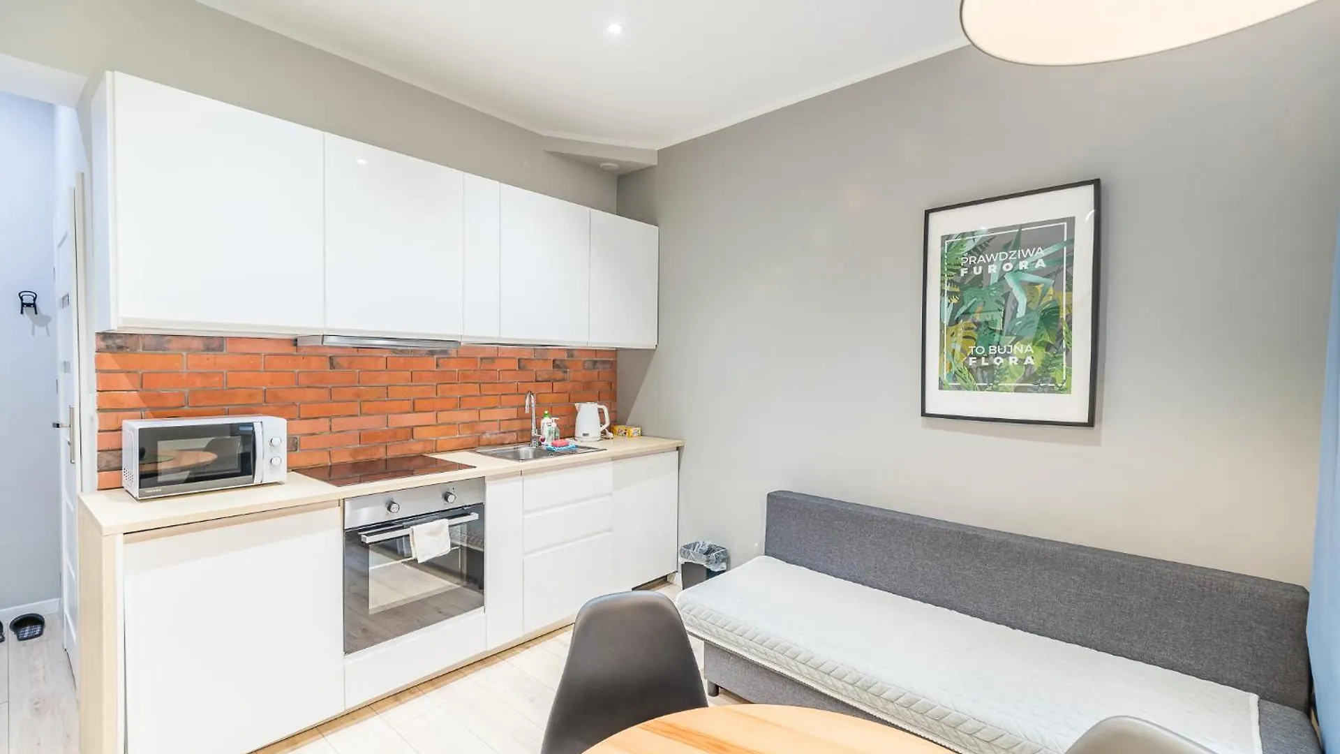Starowislna Apartment - Balcony, Top Location - By Rentujemy Krakow